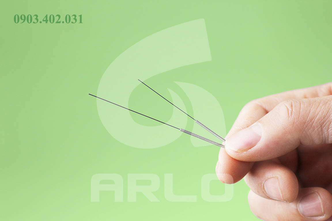 Kim đẩy chỉ vô trùng dùng 01 lần Khánh Phong.3